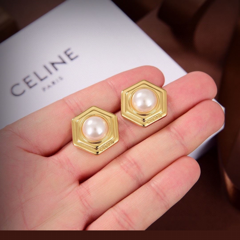 Ce**e earrings
